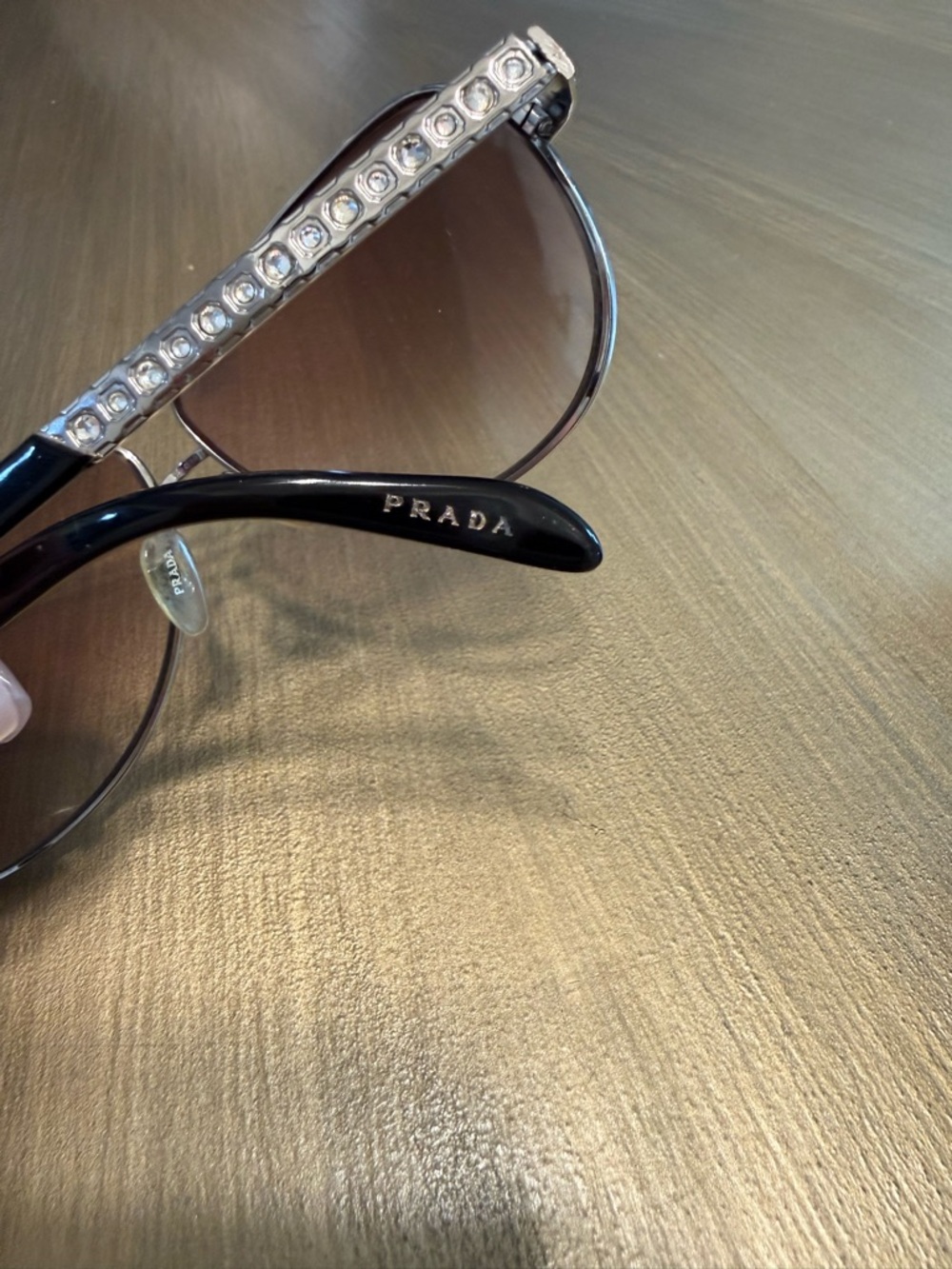 VINTAGE Prada Silver Aviator Sunglasses with Gradient Brown Lenses - Picture 4 of 5